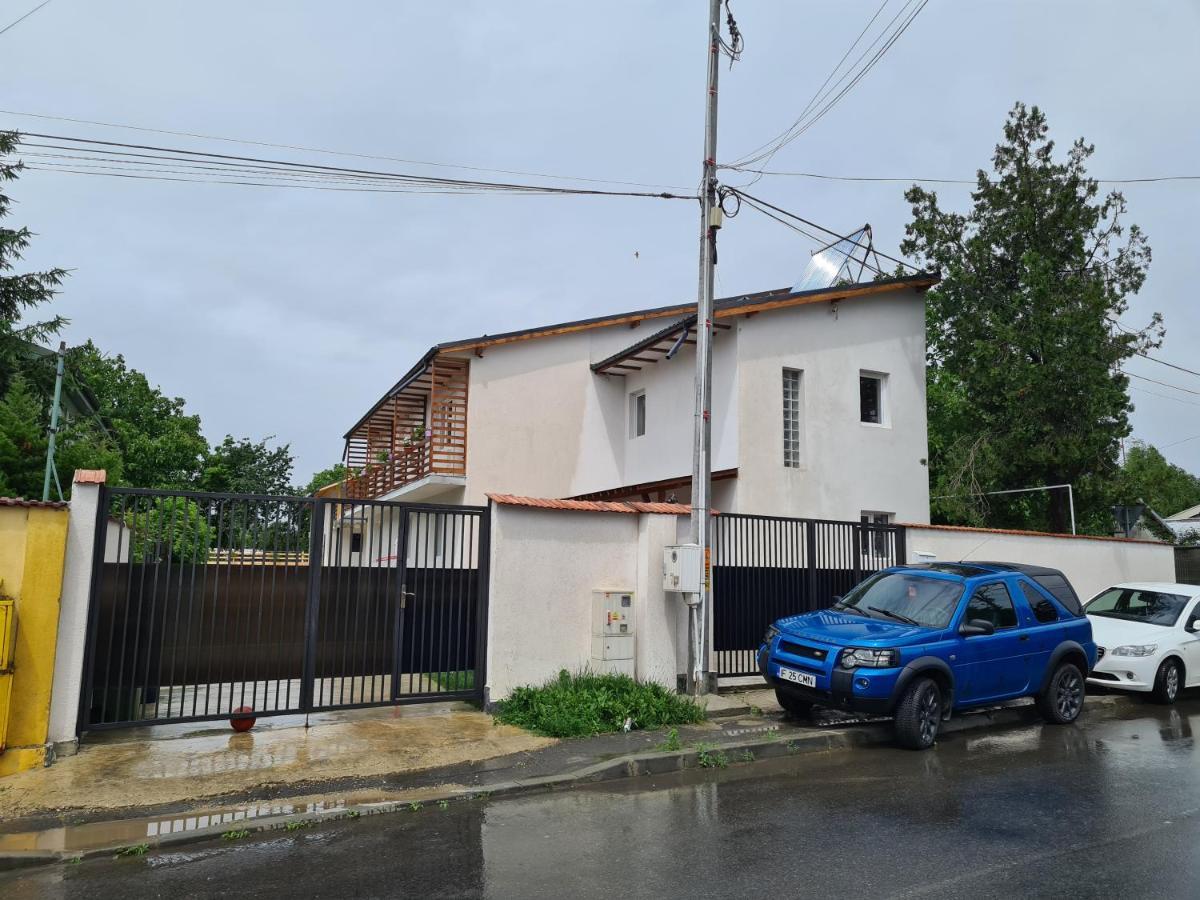 Luca'S Studio 2 ,Close To Therme Bucharest, Airport Otopeni 巴洛泰什蒂 外观 照片